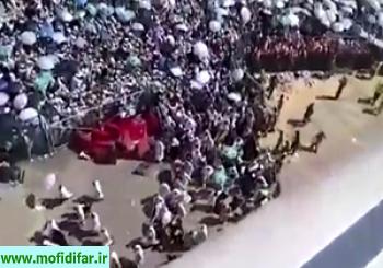 رعایت ادب در زیارت